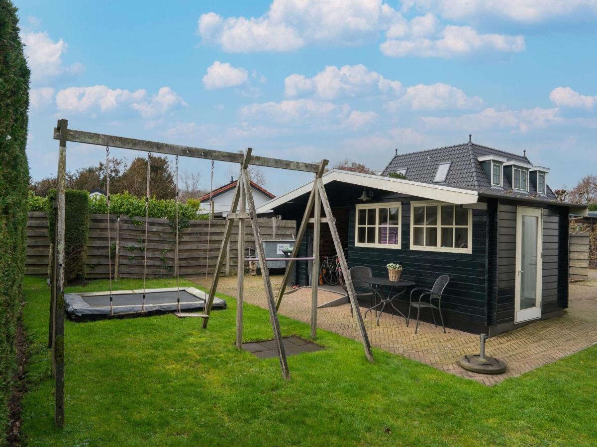 Quaint Summer Holiday Home In Egmond Binnen Esterno foto